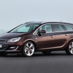 opel-astra-sport-tourer_2